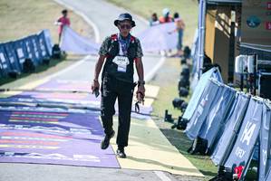 BIB: 
                            <button type="button" onclick="openModal(27155549)" class="btn btn-primary btn-sm float-right btn-popup" data-toggle="modal" data-target=".modal-high-quality">
                        <i class="fas fa-shopping-cart"></i> Add to Cart
                    </button>
                                            <button type="button" onclick="isThisMe(27155549, true)" class="btn btn-success btn-sm float-right btn-popup btn-isme hidden" data-toggle="tooltip" data-placement="bottom" title="นี่คือรูปของคุณใช่ไหม คลิกที่นี่เพื่อเอาเข้าอัลบั้ม">
                        <i class="fas fa-plus"></i> Add to album
                    </button>
                    <button type="button" onclick="isThisMe(27155549, false)" class="btn btn-warning btn-sm float-right btn-popup btn-isnotme hidden">
                        <i class="fas fa-ban"></i> Remove from album
                    </button>